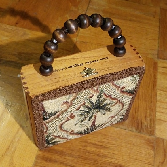 Cigar Box Handbag - Picture 1 of 6